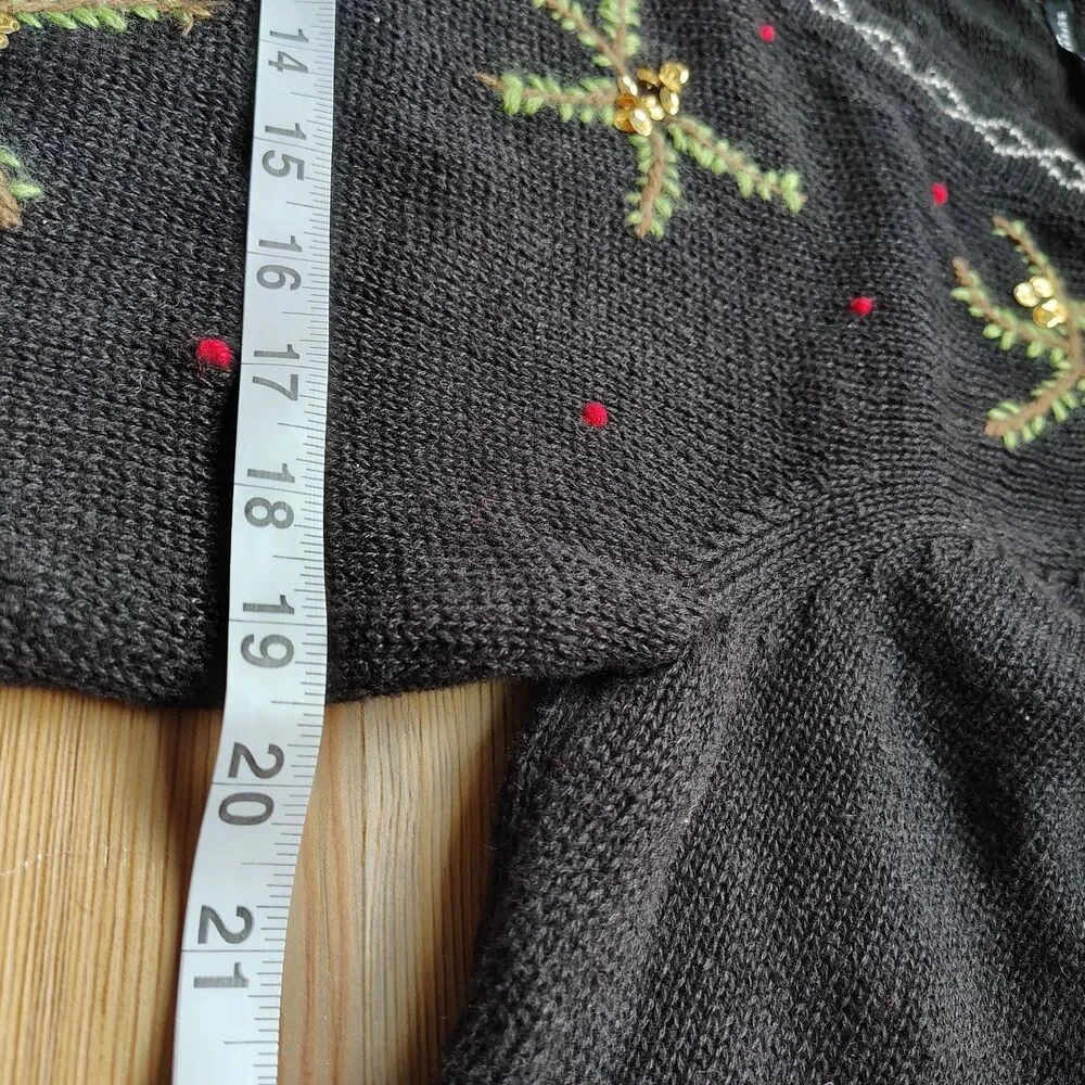 Vintage Christmas Cardinal Bird Cardigan Sweater Size Small Embellished Cottage - Picture 10 of 10